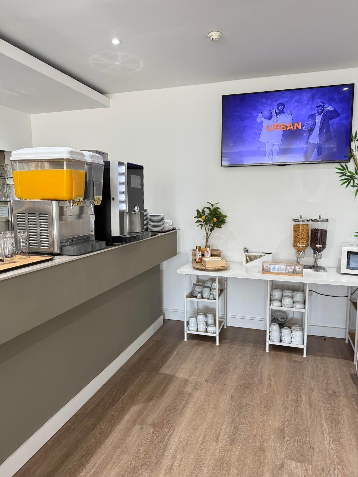 Residencial Dona Teresa Otel Maía Dış mekan fotoğraf